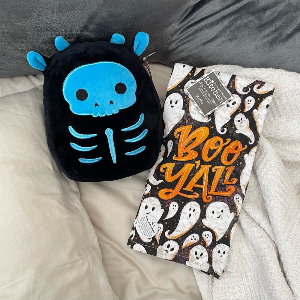 NEW halloween kitchen towel !!